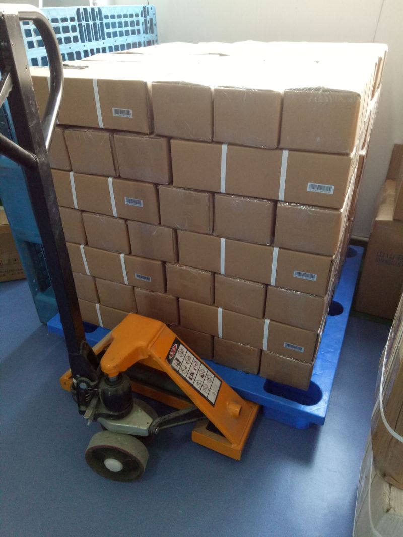 पैकेज और शिपिंग